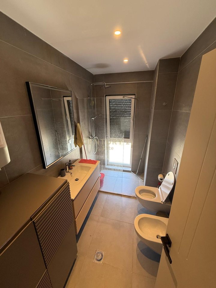MODERN APARTMENT FOR RENT 3+1+2+2 BALCONIES IN XHAMLLIK!
