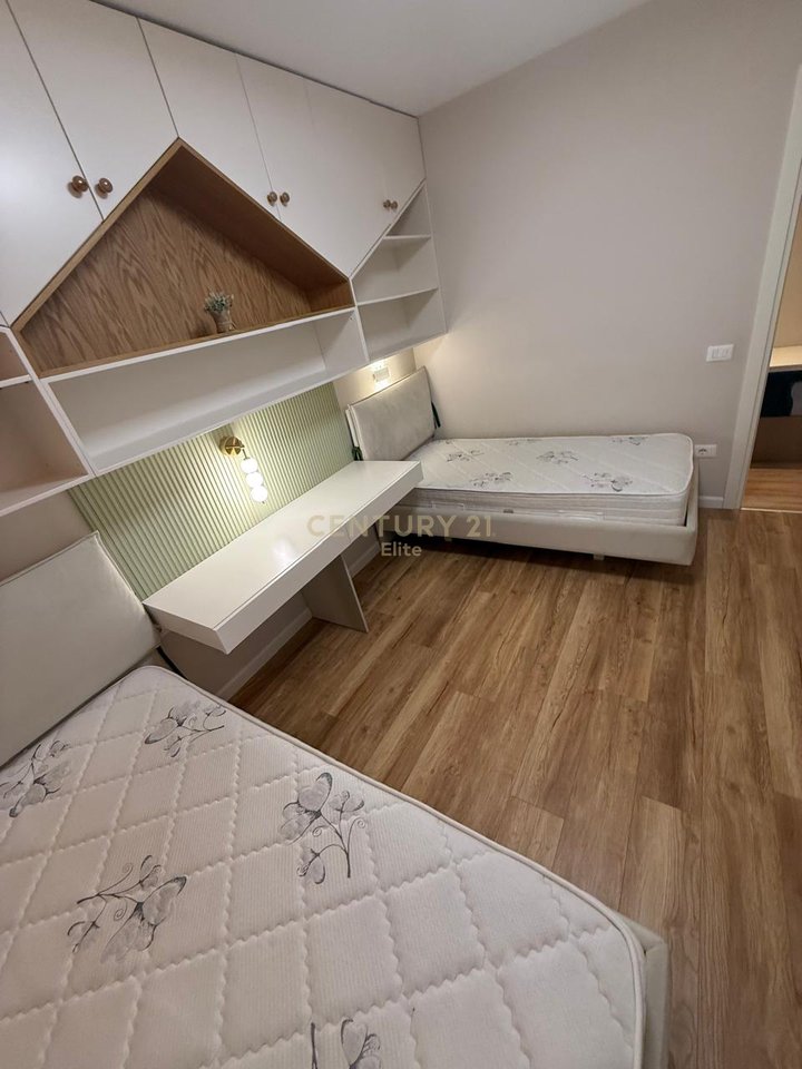 MODERN APARTMENT FOR RENT 3+1+2+2 BALCONIES IN XHAMLLIK!