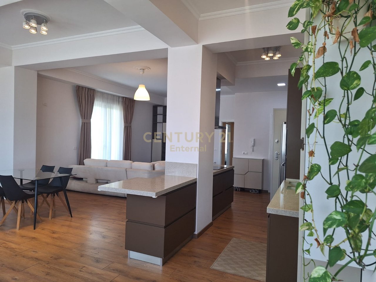 APARTMENT 3+2+2 FOR RENT