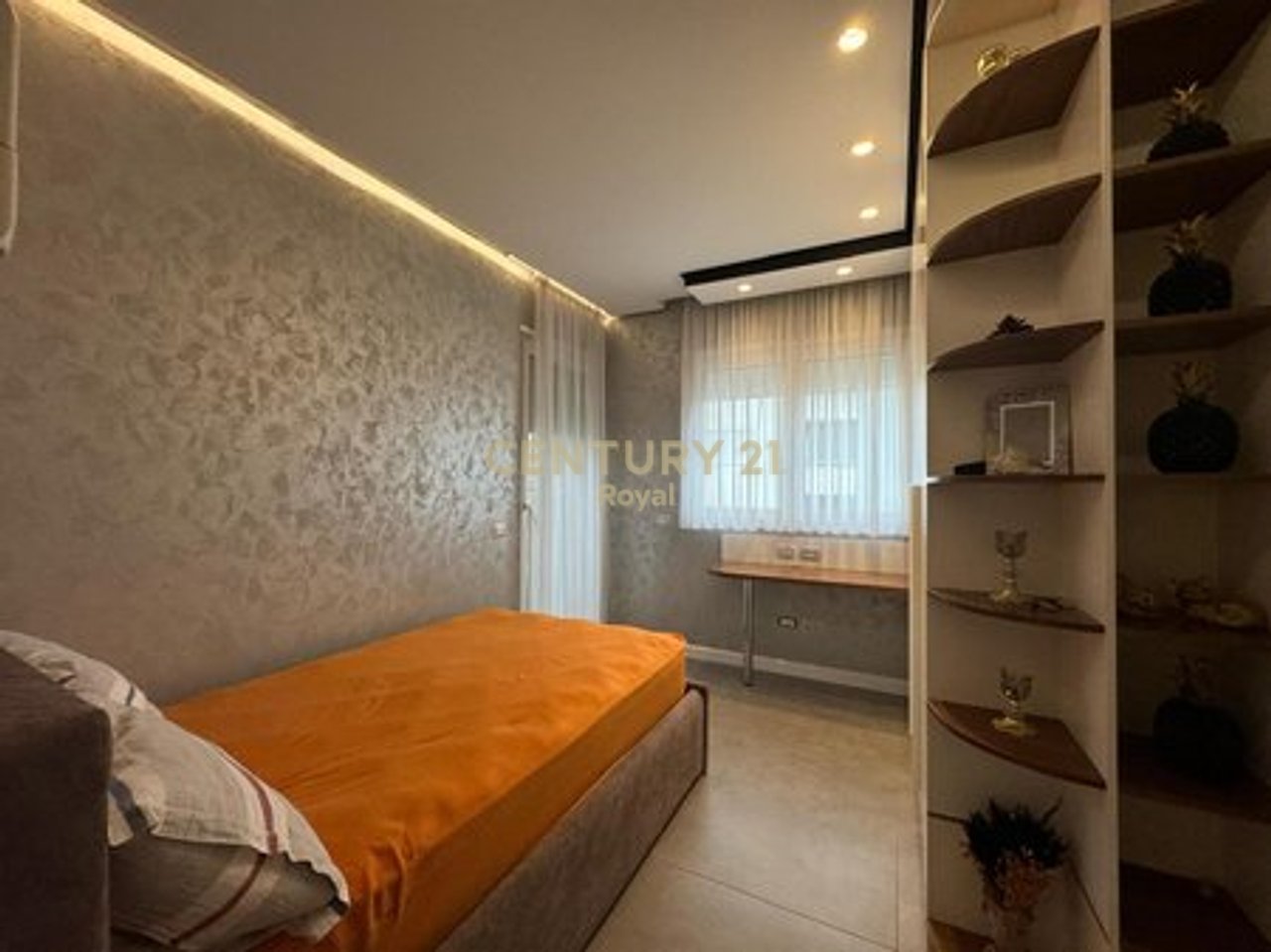 3+1+2 apartment for rent in Fresk