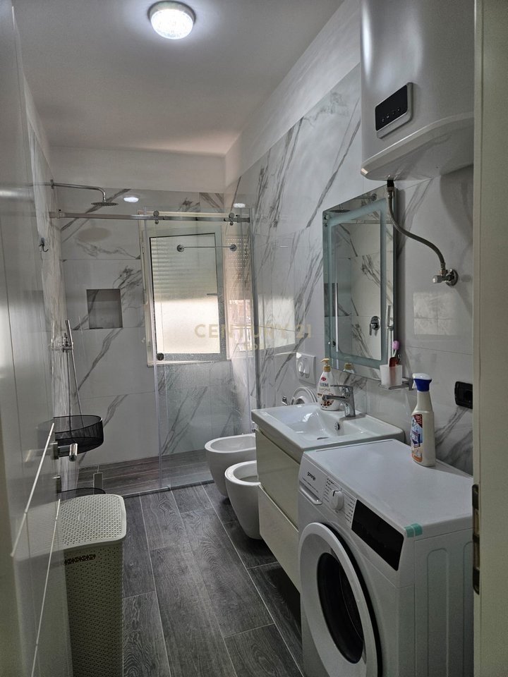 APARTMENT 2+1+2 FOR RENT, NEAR THE INDUSTRIAL MARKET IN DURRES!
