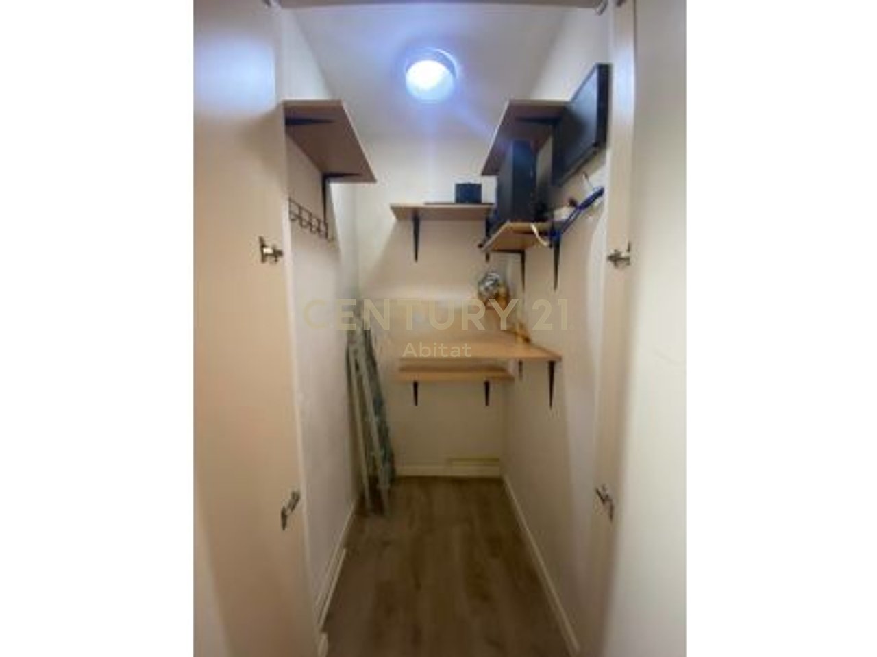 APPARTAMENTO 1+1 IN AFFITTO IN VIA ELBASANI