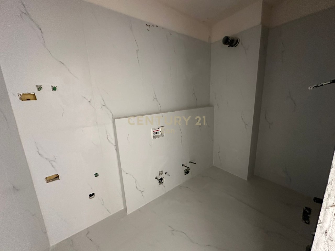 APARTMENT 1+1 FOR SALE IN THE EON RESIDENCE GOLEM!