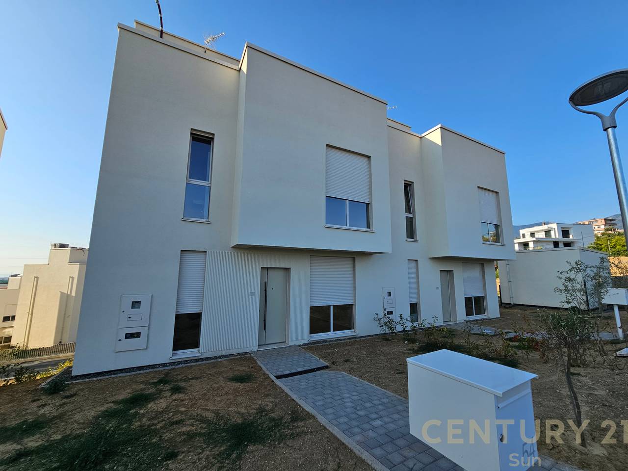 VILLA FOR RENT IN ABA RESIDENCES