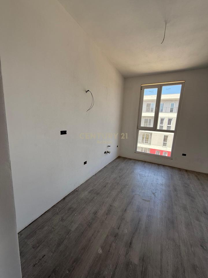 SHESIM APARTAMENT 1+1+POST PARKIMI,QTU!
