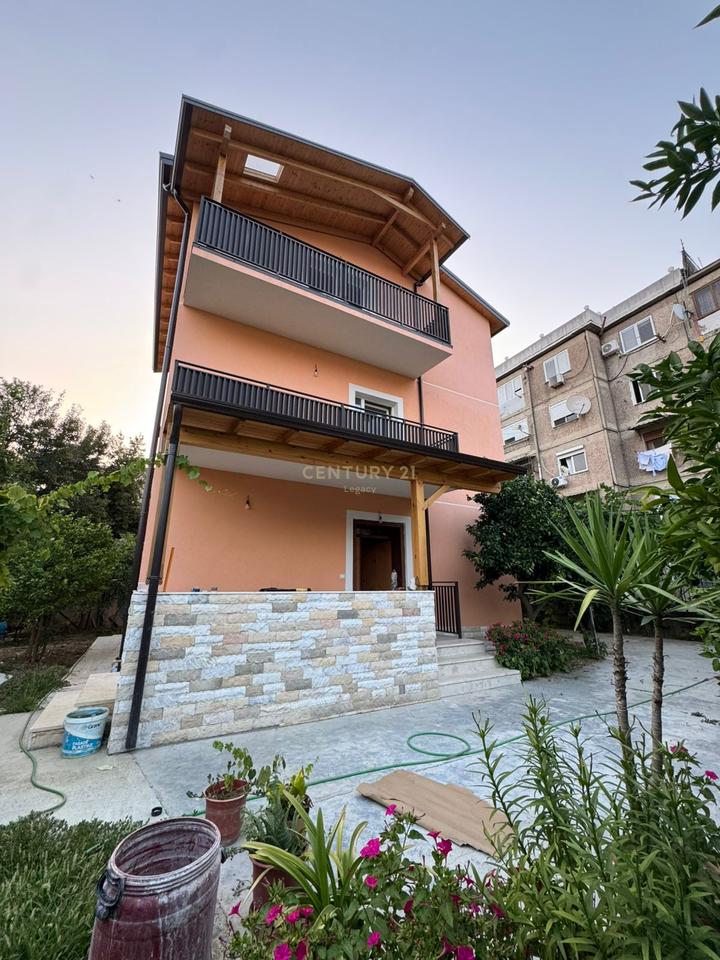 Apartment for rent in Kombinat