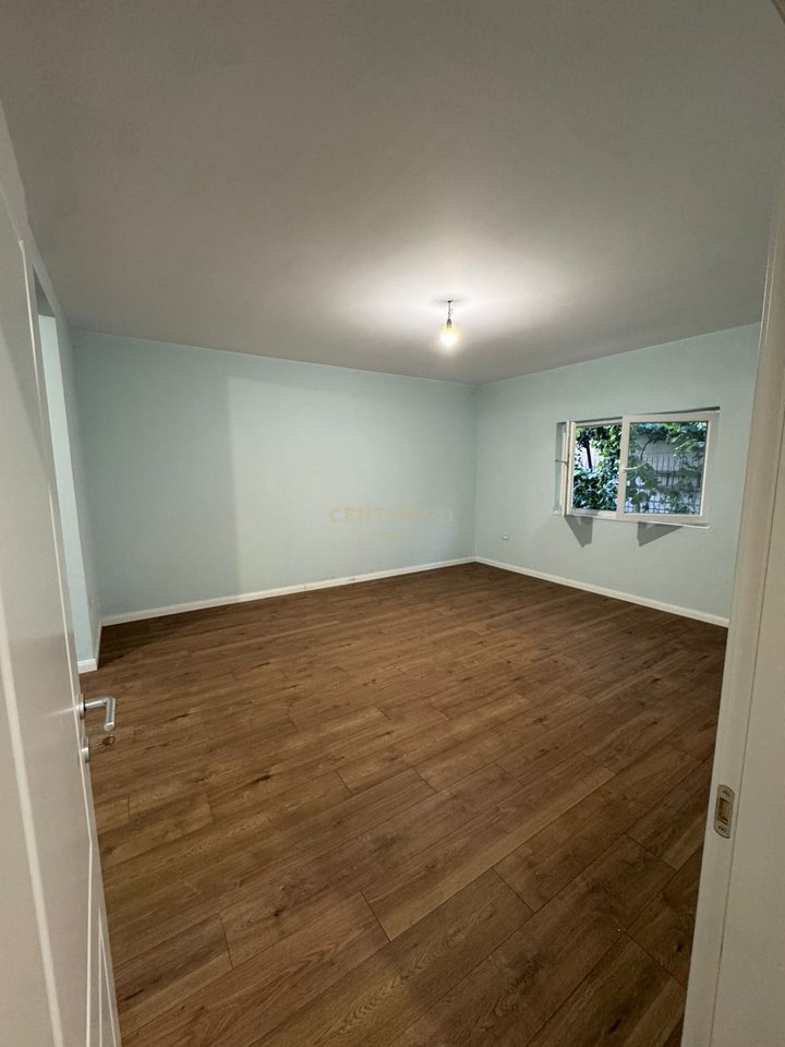 Apartment for rent in Kombinat