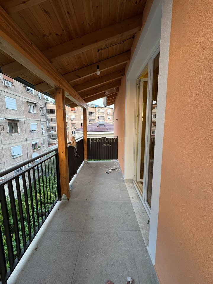 Apartment for rent in Kombinat