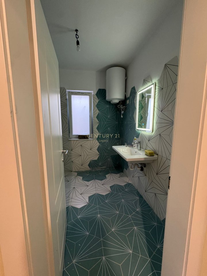 Apartment for rent in Kombinat