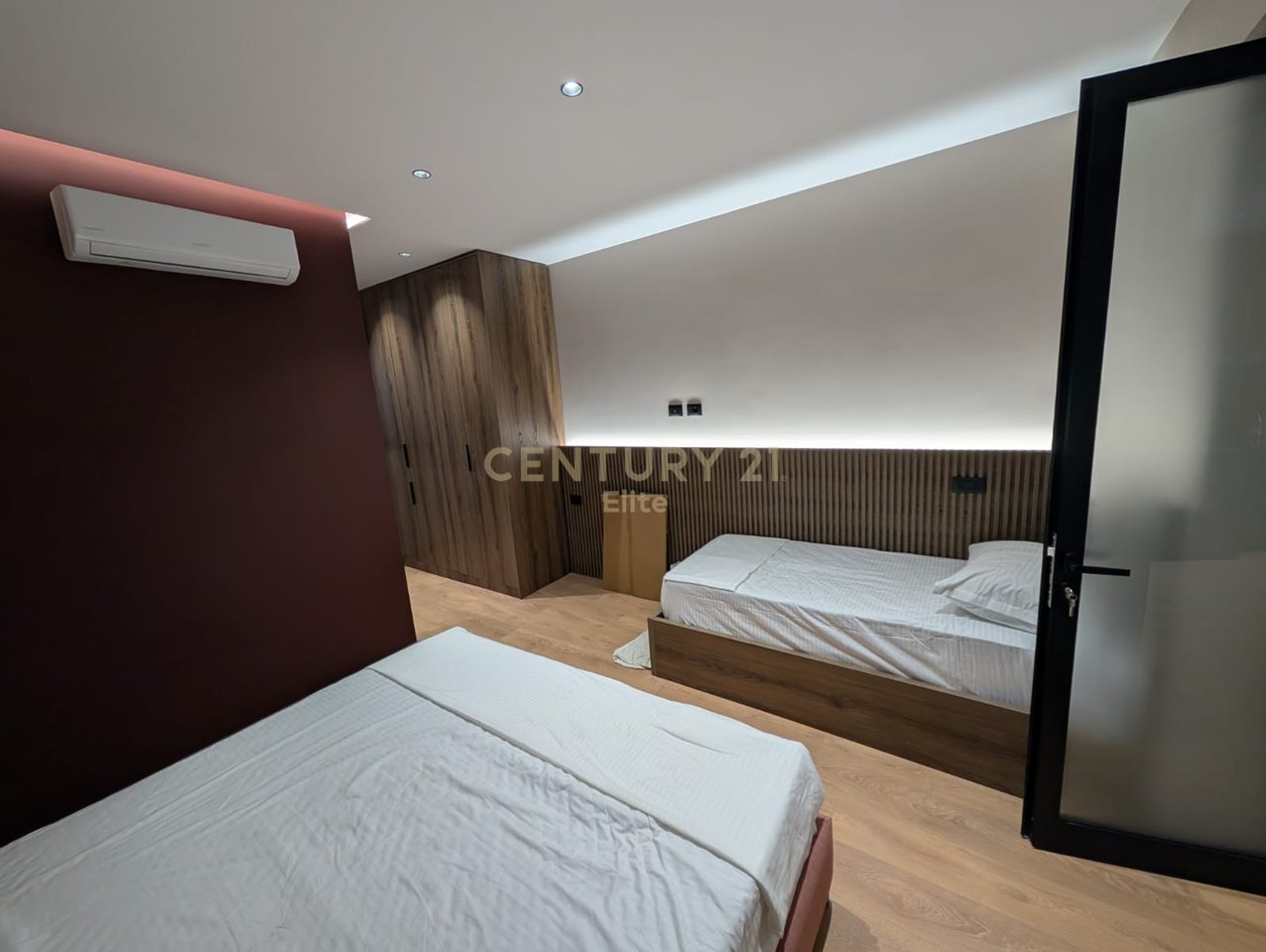 1+1 apartment for rent at Myslym Shyri.