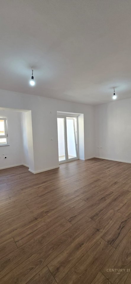 Apartament 1+1 në Shitje pranë Ministrisë së Drejtësisë