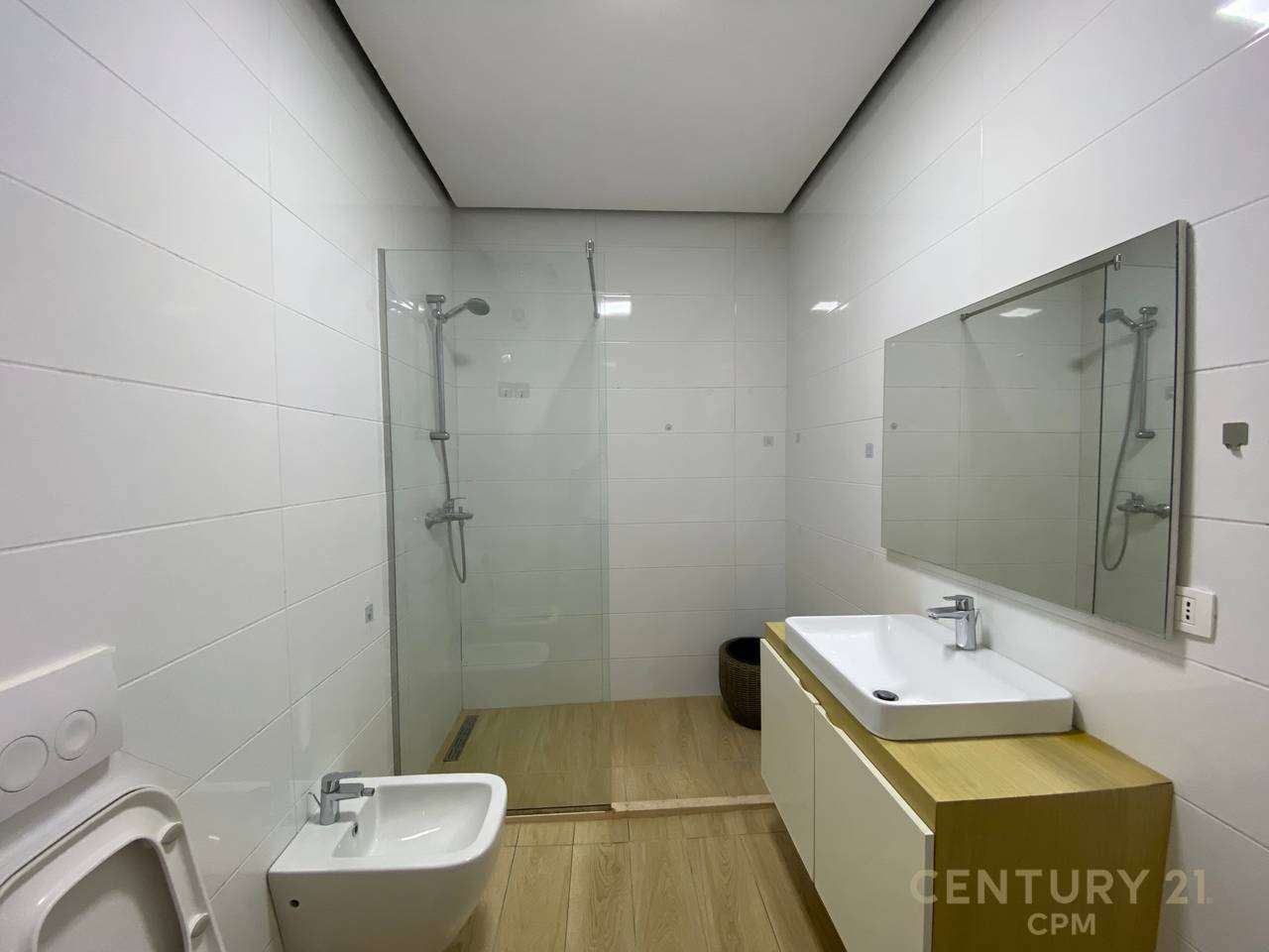 NE KOMUNEN E PARISIT JAPIM ME QIRA APARTAMENT 2+1+2 ‼️