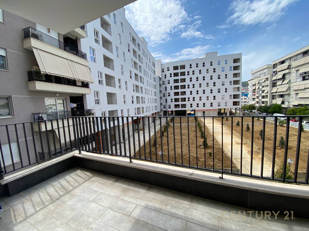 NE KOMUNEN E PARISIT JAPIM ME QIRA APARTAMENT 2+1+2 ‼️