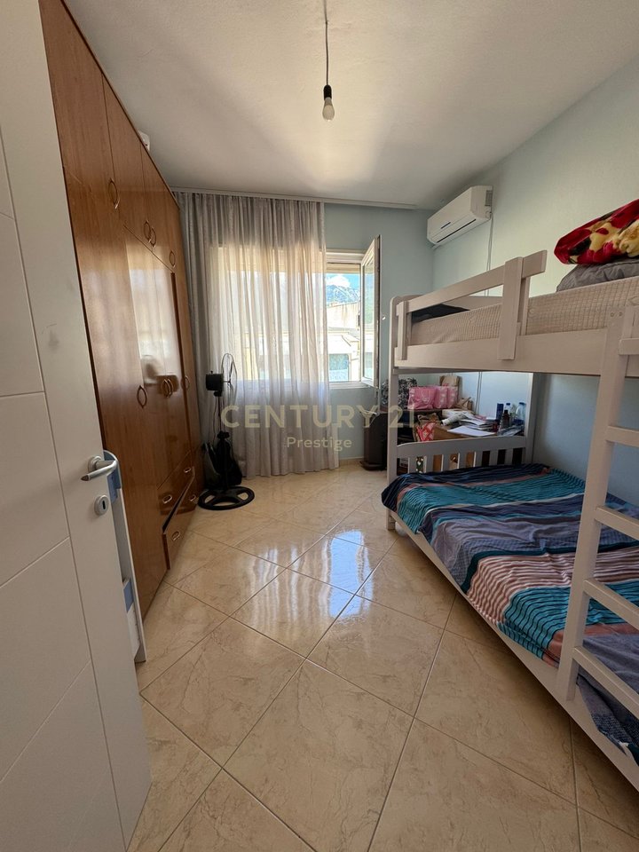 APPARTAMENTO 2+1+2 IN AFFITTO, NELL'AREA DI FRESKU, TIRANA!