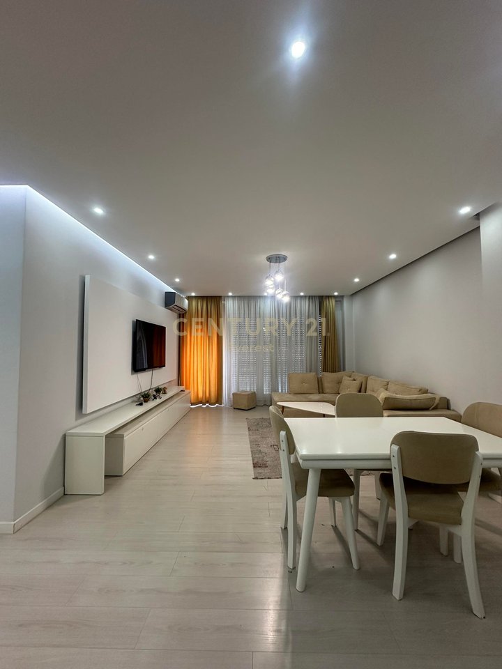 Appartamento 2+1+2 in affitto ad Astir!