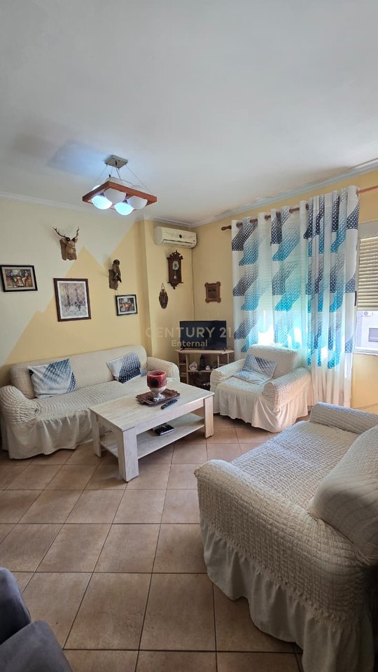 Apartament 1+1 per Shitje te Brryli