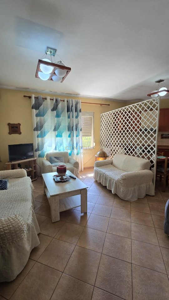 Apartament 1+1 per Shitje te Brryli