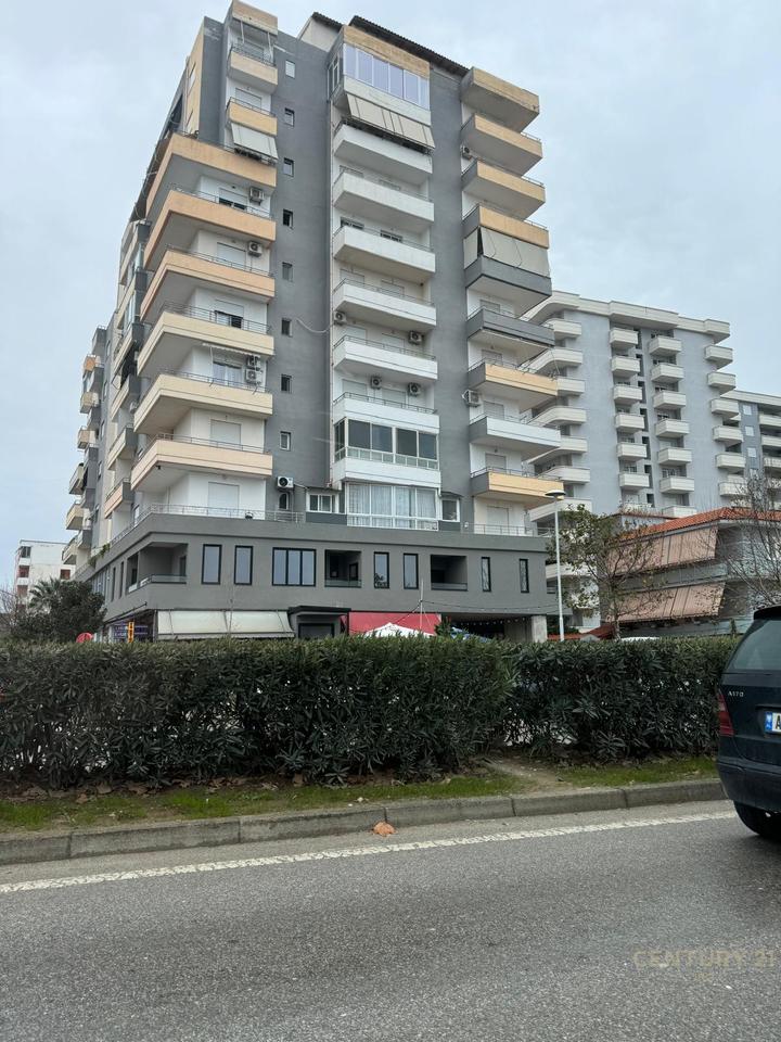 APPARTAMENTO 2+1 IN VENDITA A TRANSBALLKANIK, VLORE.