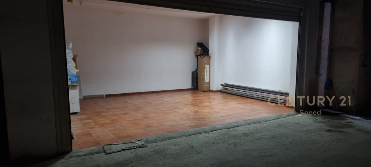 I am renting 2 parking spots on Rruga e Dibrës near the Halili Complex!!