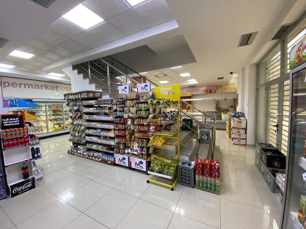 COMMERCIAL SPACE FOR SALE - (3 FLOORS) - Transballkanike, Vlore