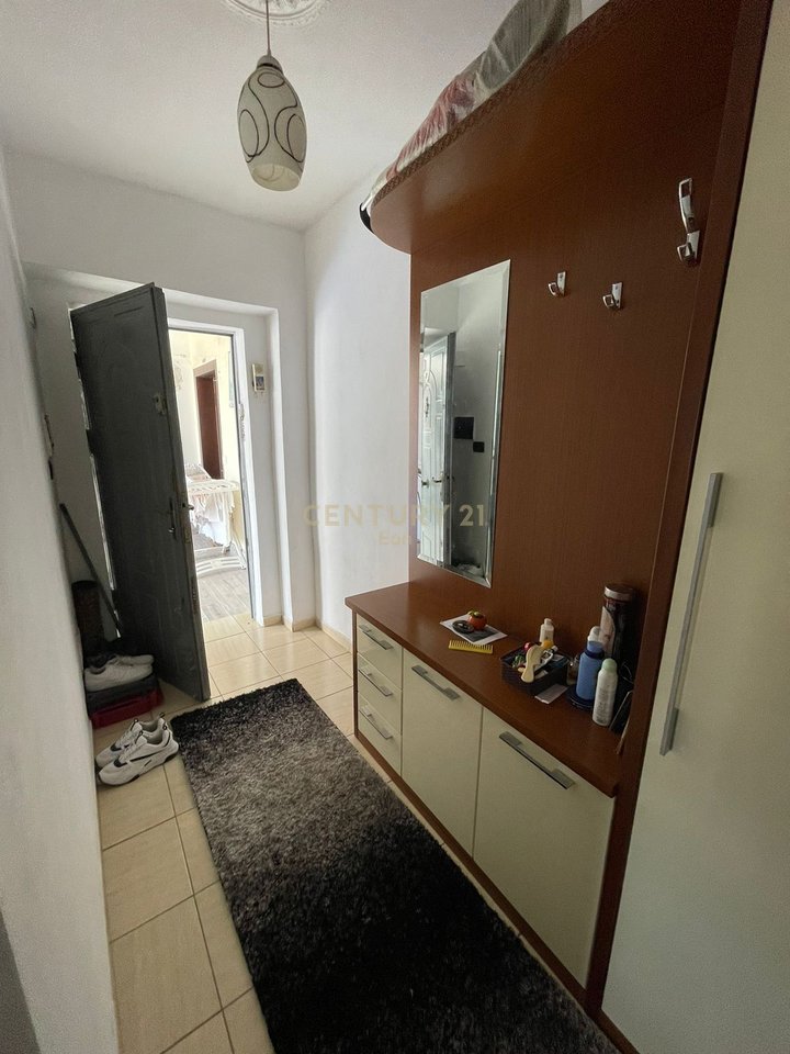 Apartament 1+1 Për Shitje prane Spitalit , Durrës !!!