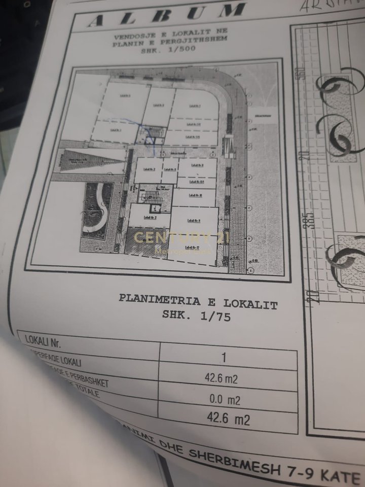 Commercial space for sale in Misto Mame