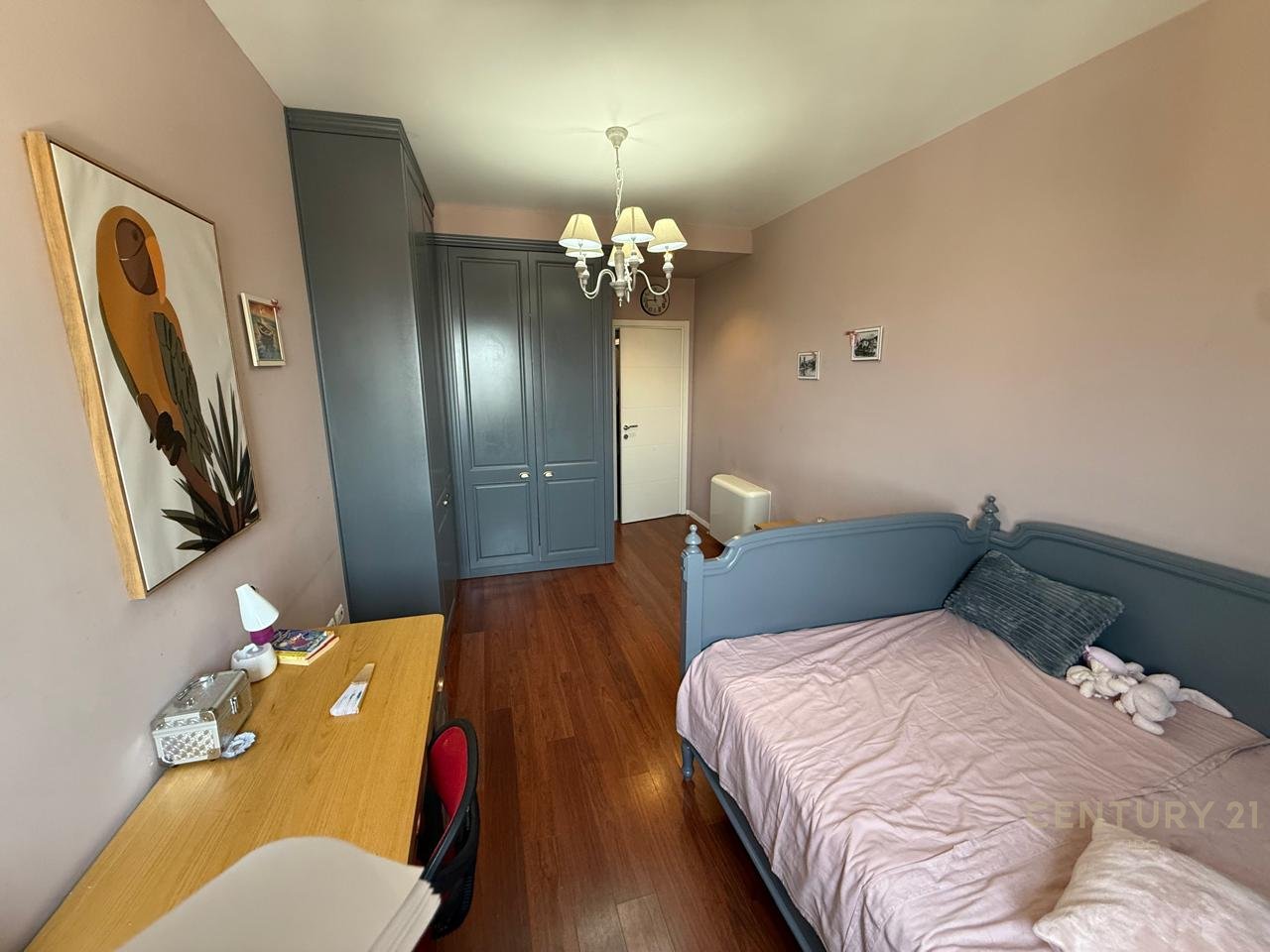 Penthouse ne Shitje te Rruga Panorama