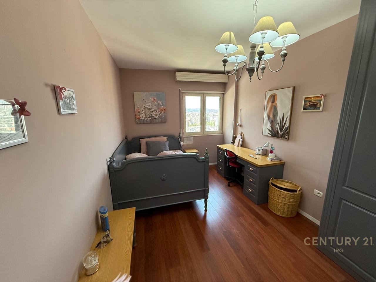 Penthouse ne Shitje te Rruga Panorama