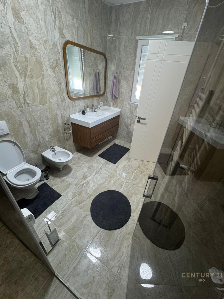 3-STORY VILLA FOR RENT AFTER HERE!
