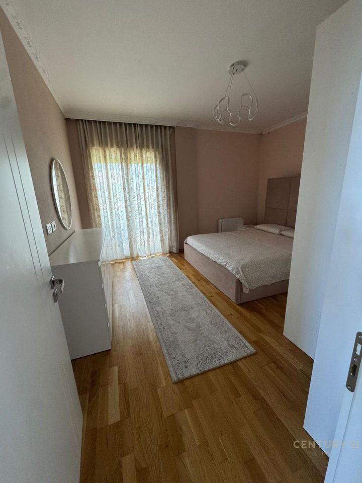 3-STORY VILLA FOR RENT AFTER HERE!
