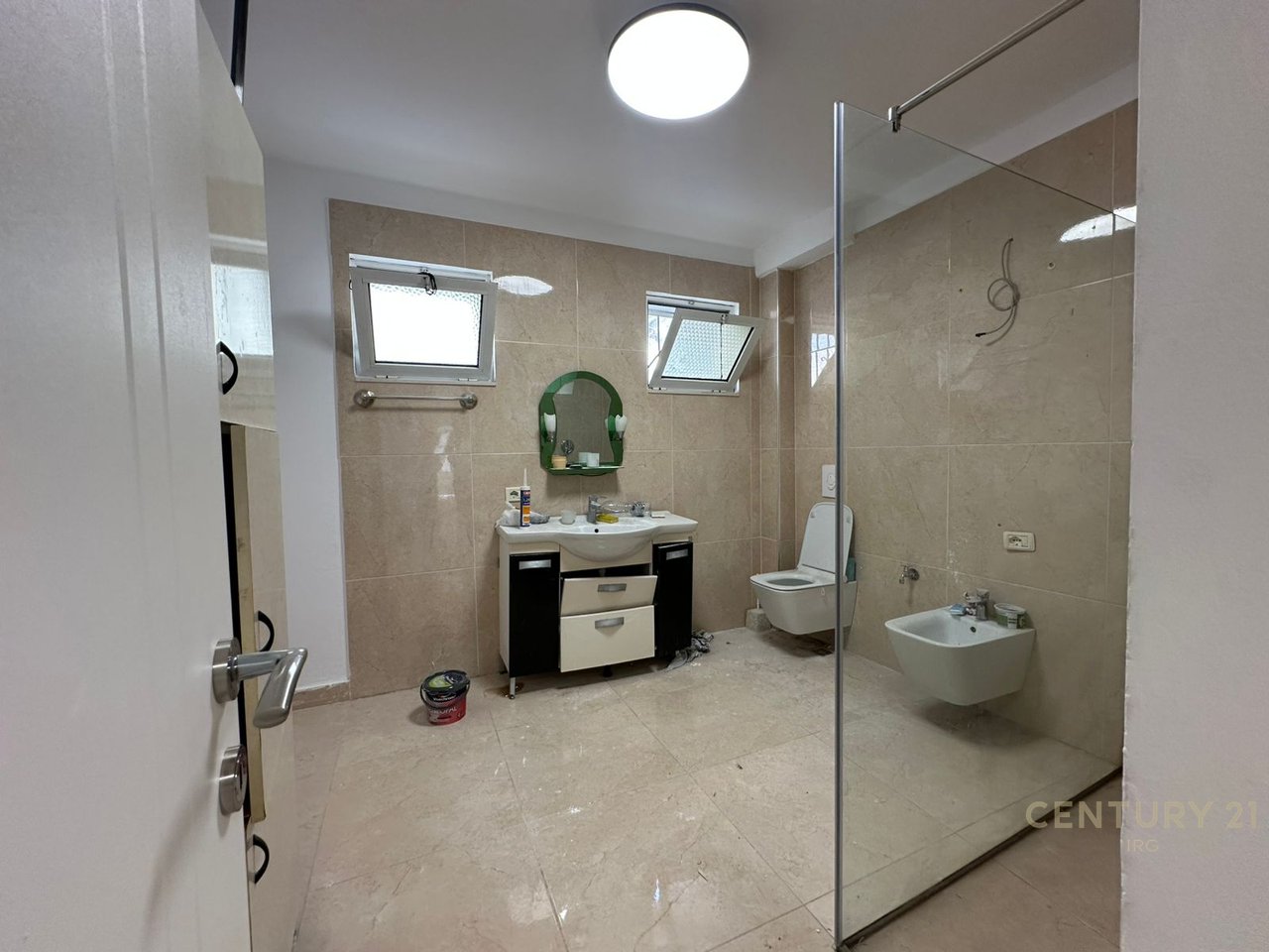 2+1 FOR RENT NEAR PETRO NINI!