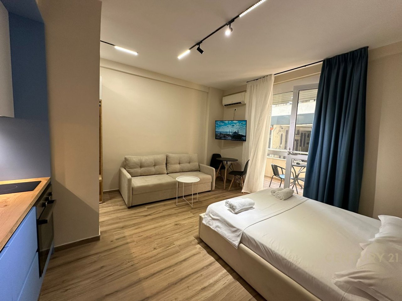 Garsoniere ne Shitje prane Marina Bay Resort, Vlore