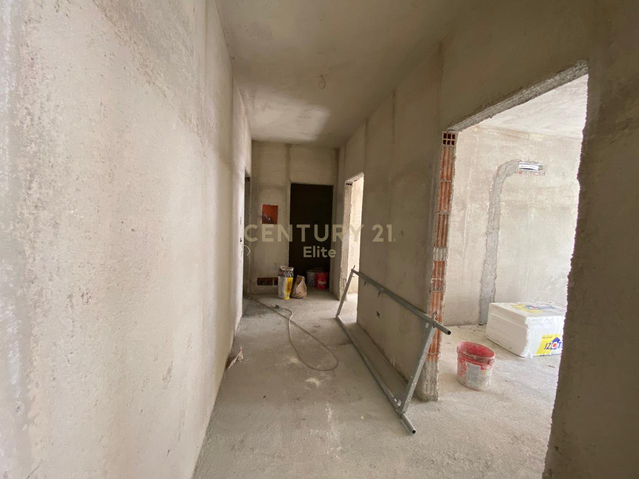 Apartament 2+1 në shitje, Univers City