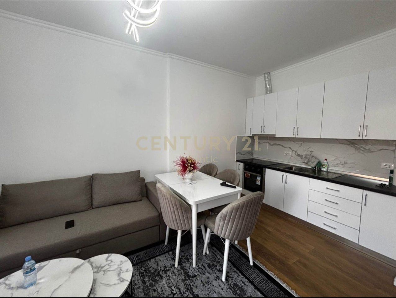 SHITET APARTAMENT 2+1 NE PLAZH ILIRIA, DURRES!