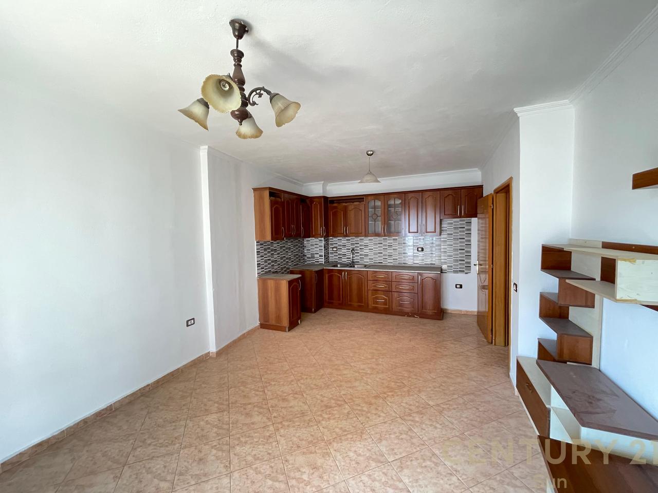 APARTAMENT 1+1 PER SHITJE NE MISTO MAME!