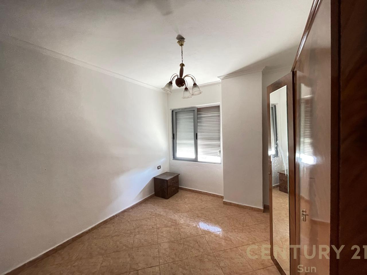 APARTAMENT 1+1 PER SHITJE NE MISTO MAME!