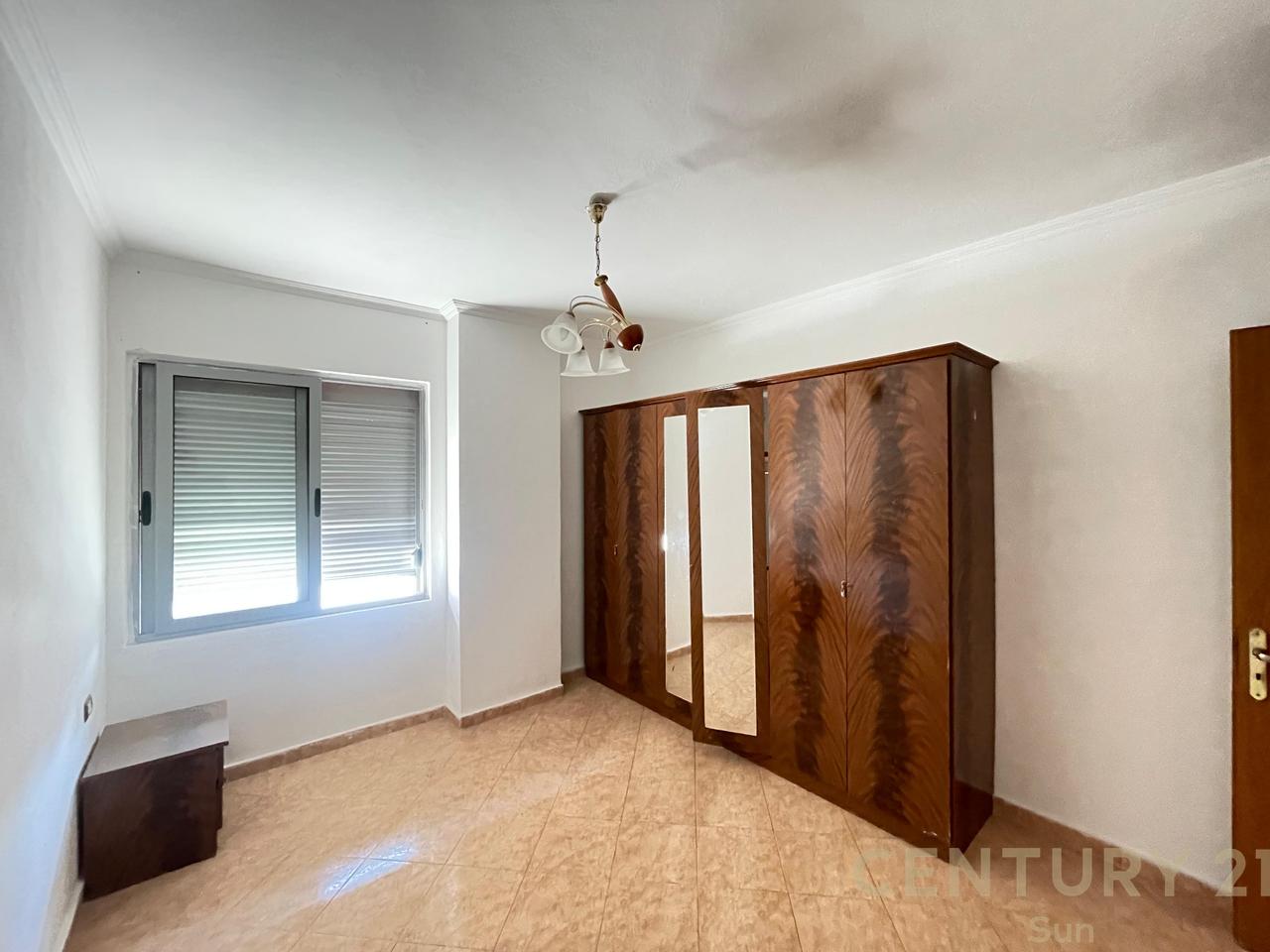 APARTAMENT 1+1 PER SHITJE NE MISTO MAME!