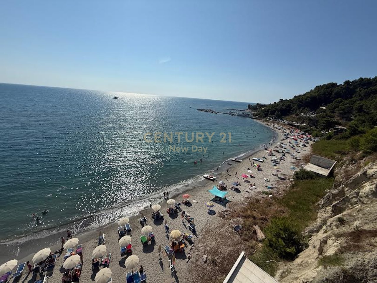 Apartament 2+1 Me Qira në Currila.