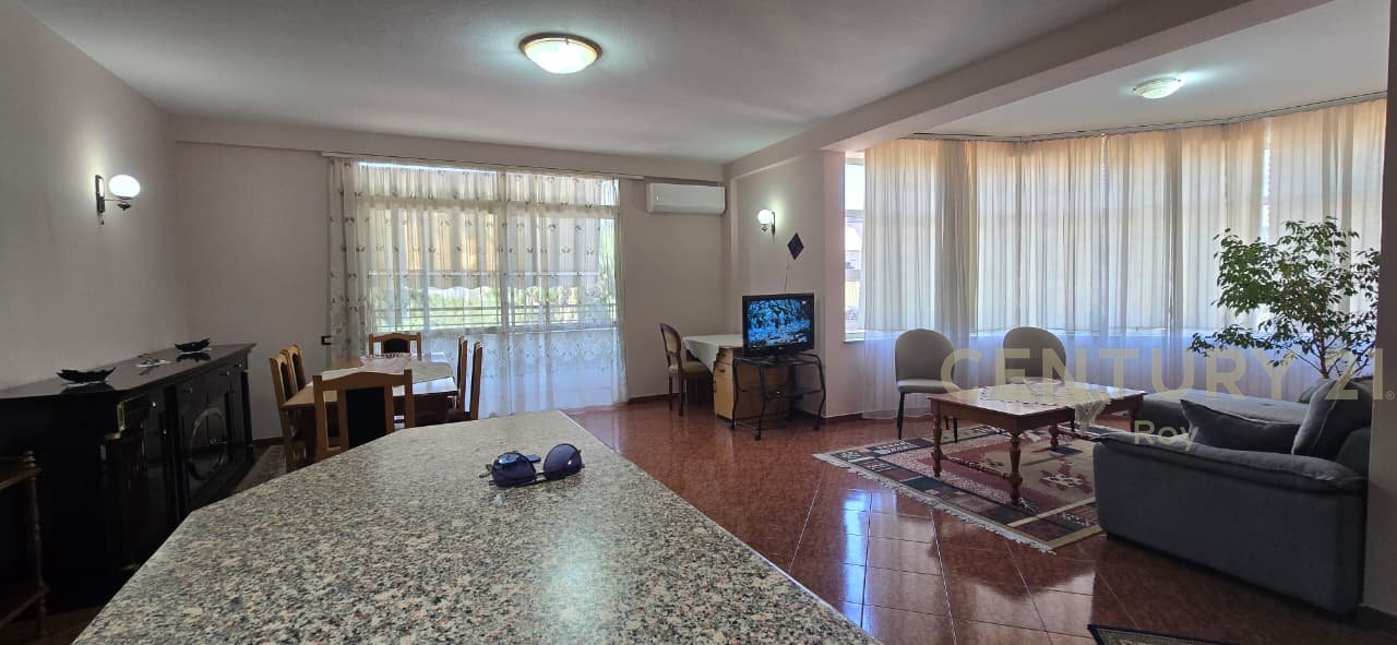 2+1 APARTMENT FOR RENT IN THE CENTER OF DURRES !!!
