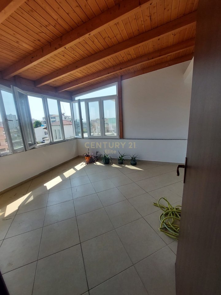 For sale, Apartment 2+1, Durres