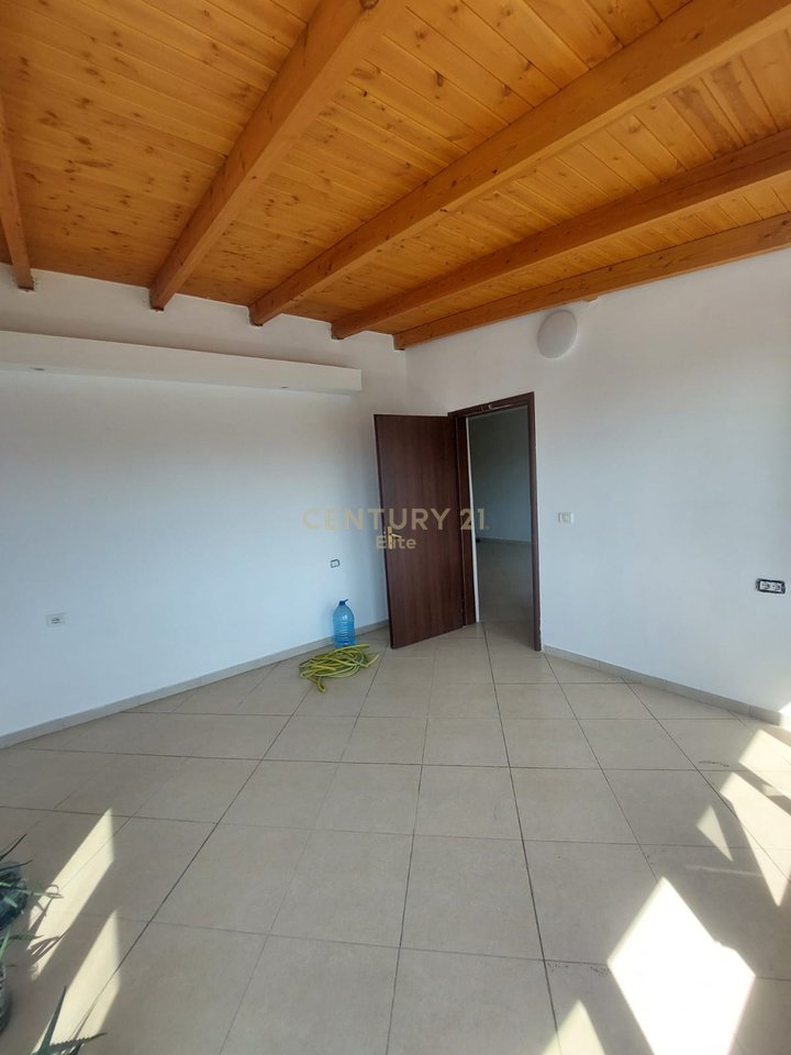 For sale, Apartment 2+1, Durres