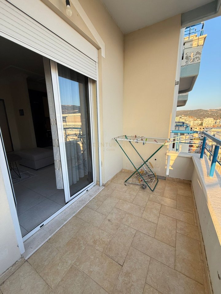 JEPET ME QIRA APARTAMENT 1+1+2   NE TRANSBALLKANIKE!