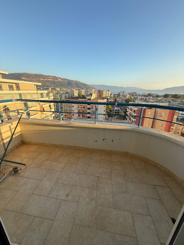 JEPET ME QIRA APARTAMENT 1+1+2   NE TRANSBALLKANIKE!