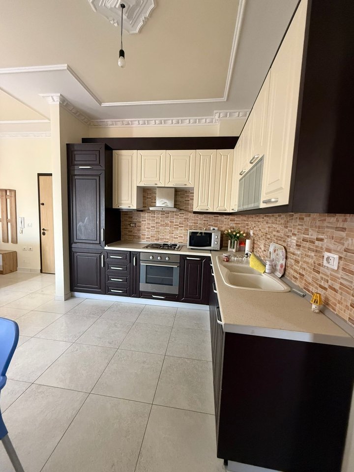 JEPET ME QIRA APARTAMENT 1+1+2   NE TRANSBALLKANIKE!