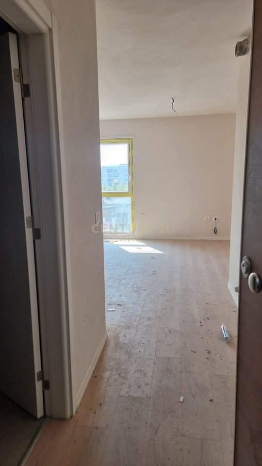 Studio for Rent in Xhamllik - 300€