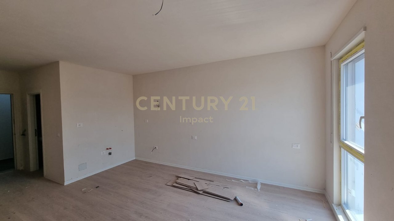Studio for Rent in Xhamllik - 300€