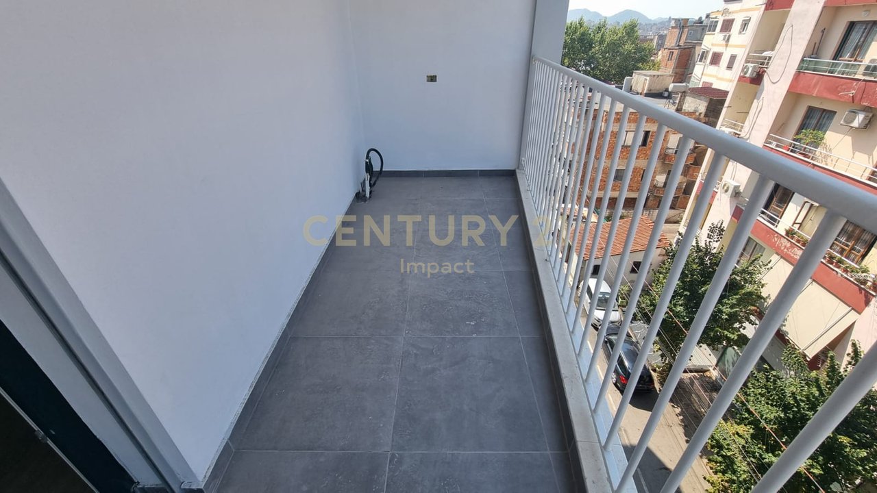 Appartamento 1+1 in affitto a Xhamlliku - 400€!