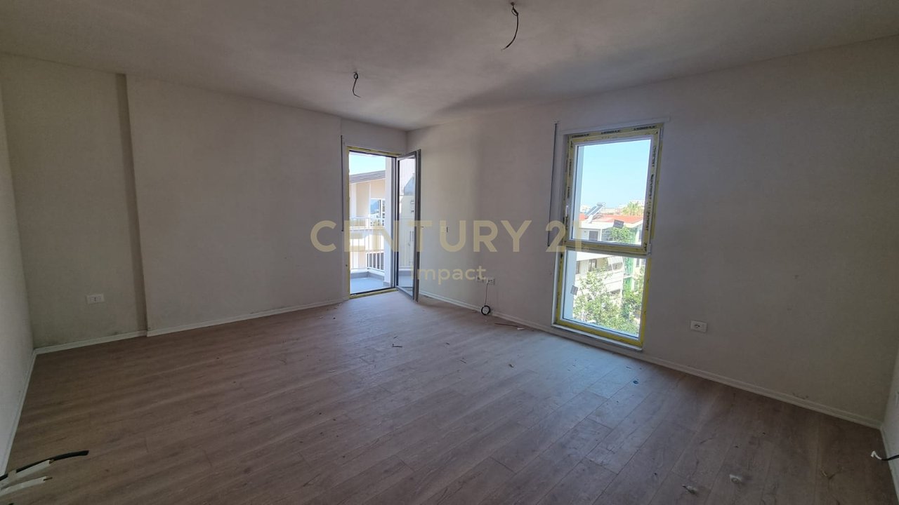 Appartamento 1+1 in affitto a Xhamlliku - 400€!