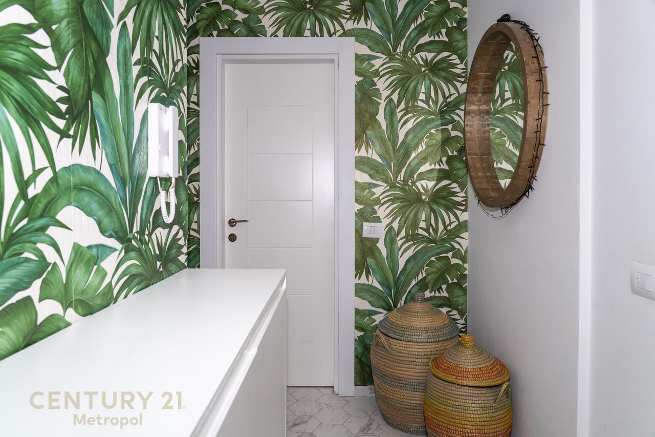 SUPER APARTMENT 2+1+2 FOR SALE, BOTANICAL GARDEN!