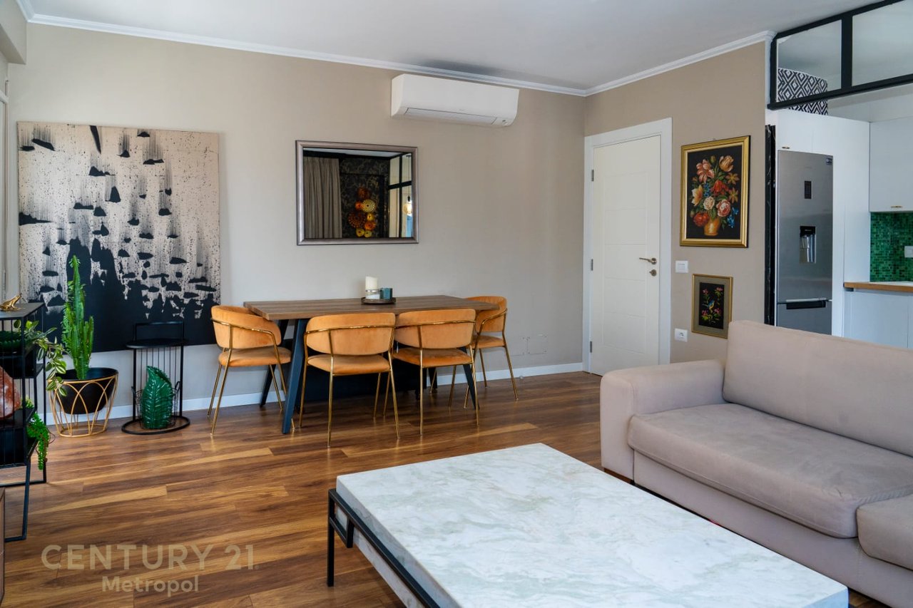 SUPER APARTMENT 2+1+2 FOR SALE, BOTANICAL GARDEN!